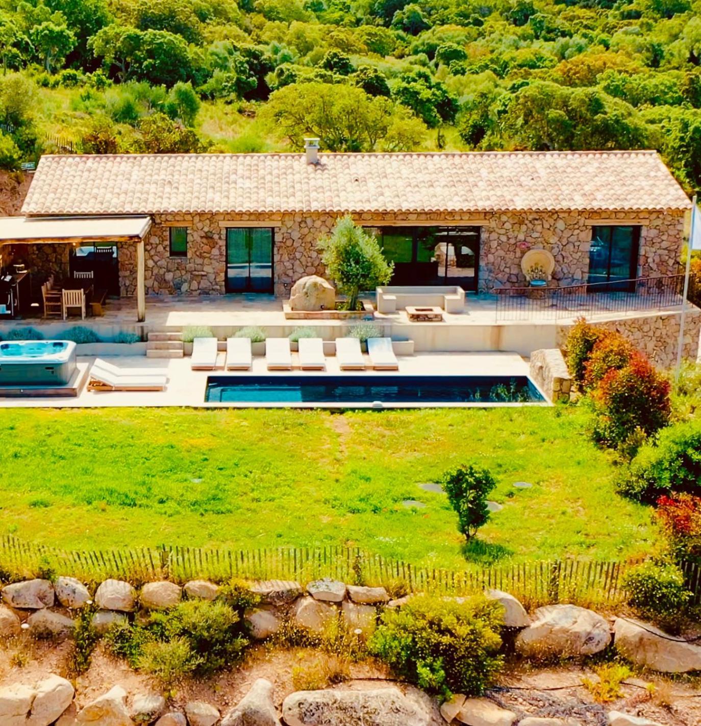 Domaine Aria Di Terra***** * Figari (Corsica)