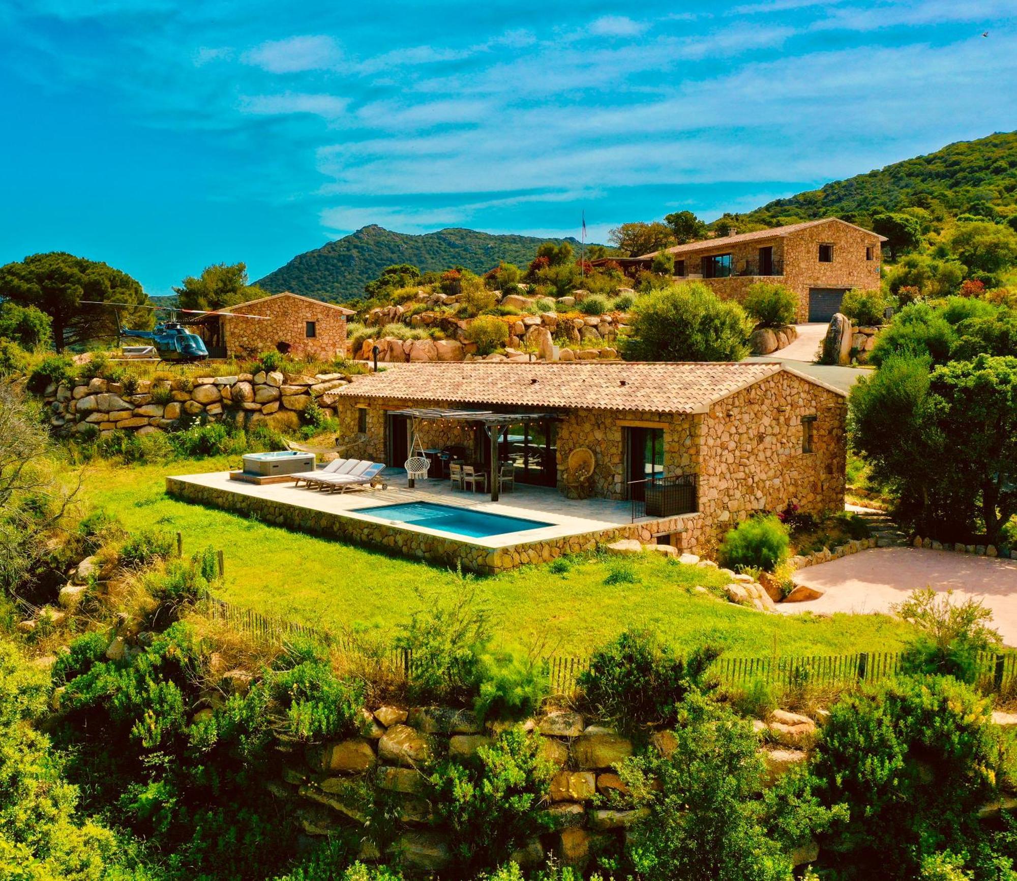 Domaine Aria Di Terra*****