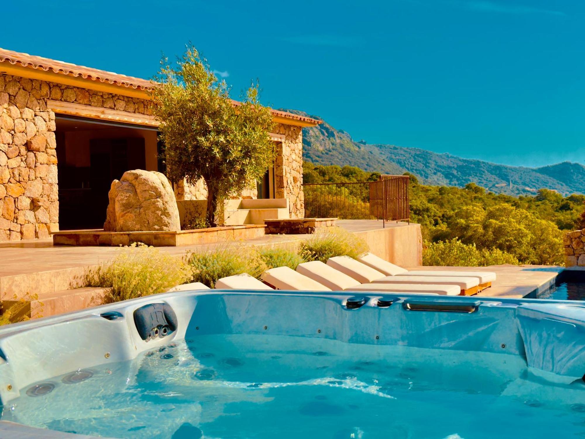 Villa Domaine Aria Di Terra***** Figari (Corsica)